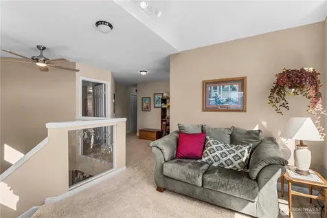 111 Mission View Place Cashmere WA 98815