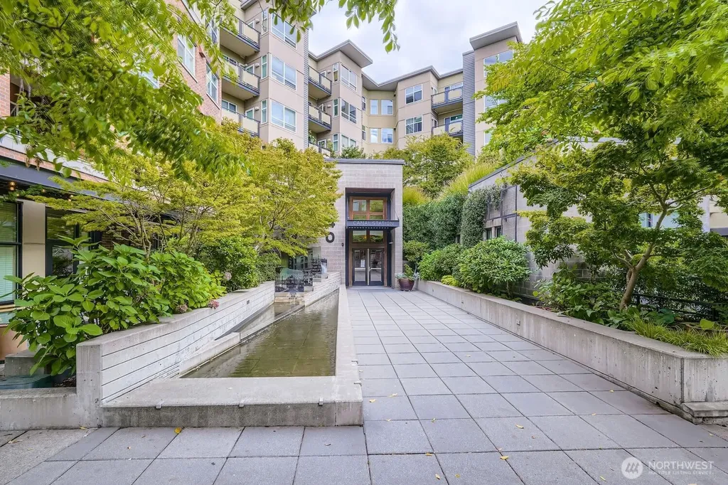 5440 Leary Avenue NW Seattle WA 98107