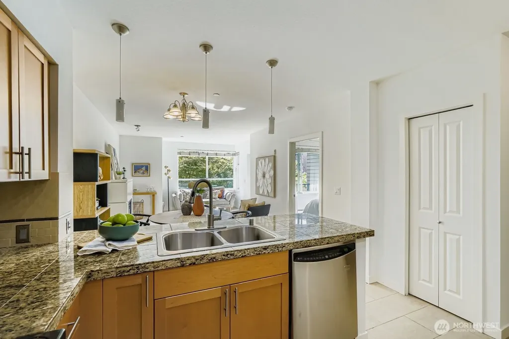 5440 Leary Avenue NW Seattle WA 98107