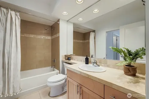 5440 Leary Avenue NW Seattle WA 98107