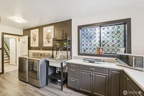 511 S 31st Street Renton WA 98055