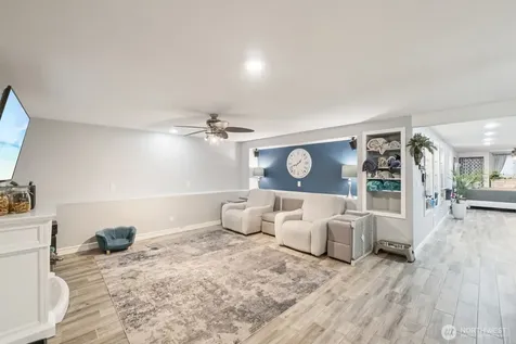 511 S 31st Street Renton WA 98055