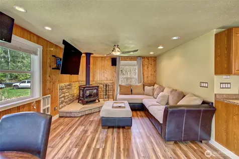 35379 North Shore Drive Mount Vernon WA 98274