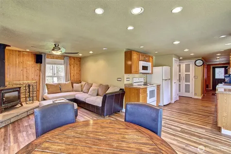 35379 North Shore Drive Mount Vernon WA 98274
