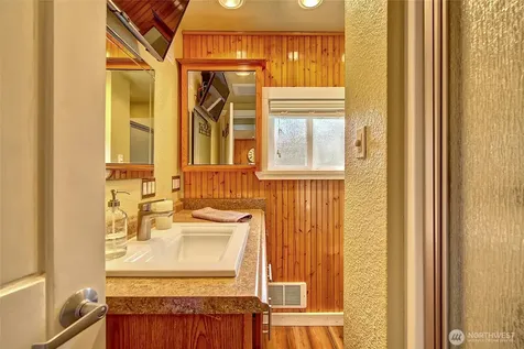 35379 North Shore Drive Mount Vernon WA 98274