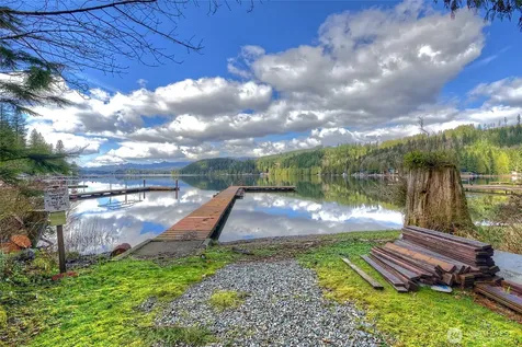35379 North Shore Drive Mount Vernon WA 98274