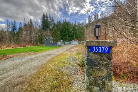 35379 North Shore Drive Mount Vernon WA 98274