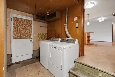 12019 Bingham Avenue E Tacoma WA 98446