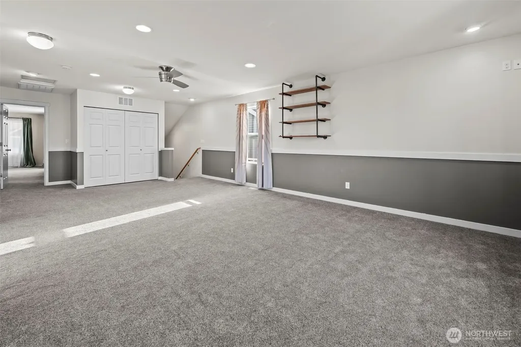 2249 SW Siskin Circle Port Orchard WA 98367