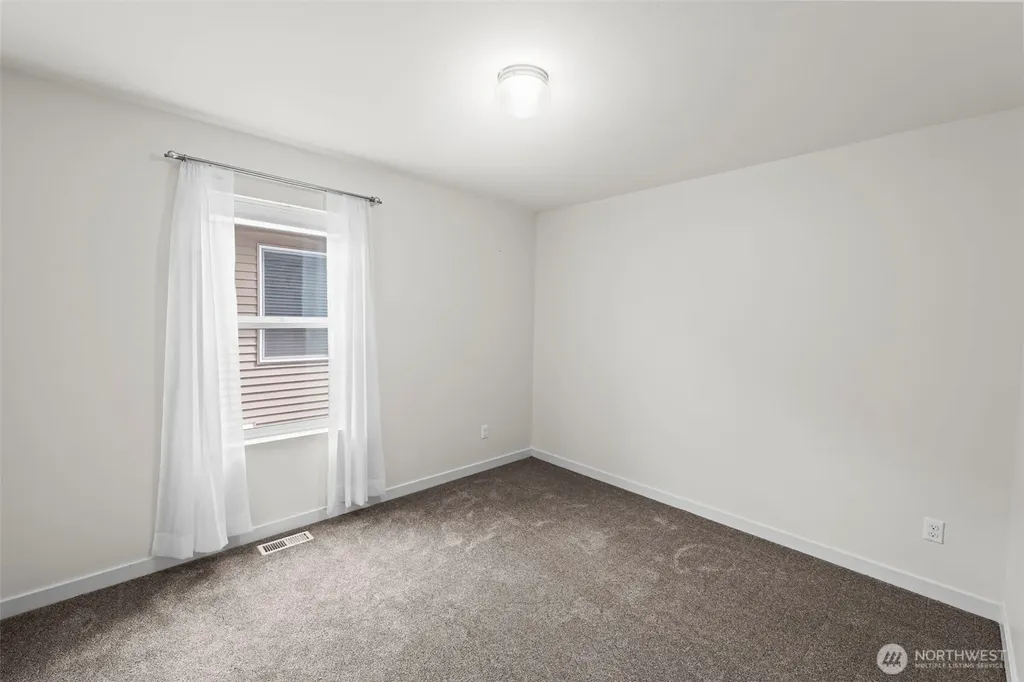 2249 SW Siskin Circle Port Orchard WA 98367