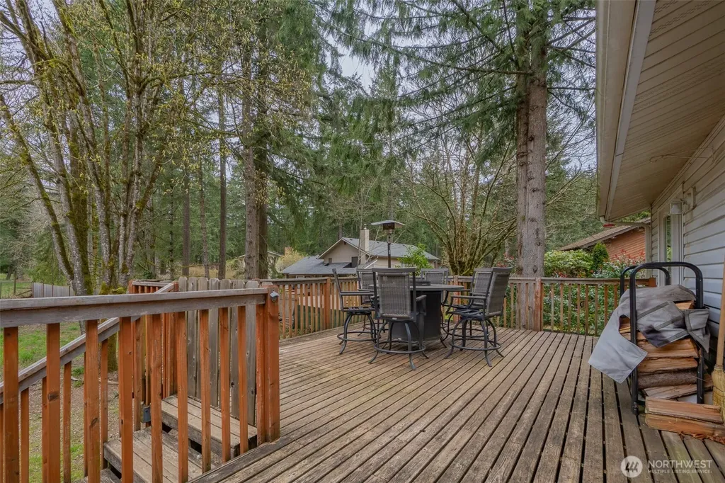 2191 Lakemoor Drive SW Olympia WA 98512