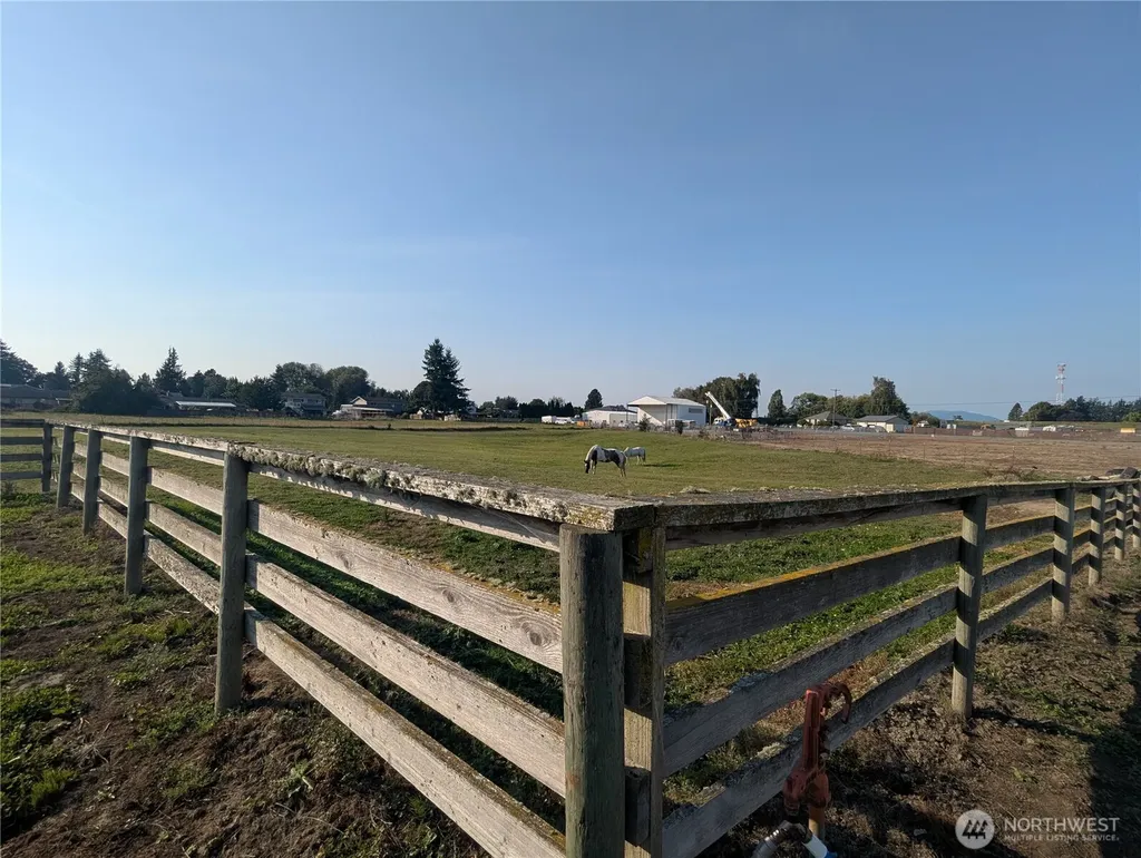 17506 State Route 536 Mount Vernon WA 98273