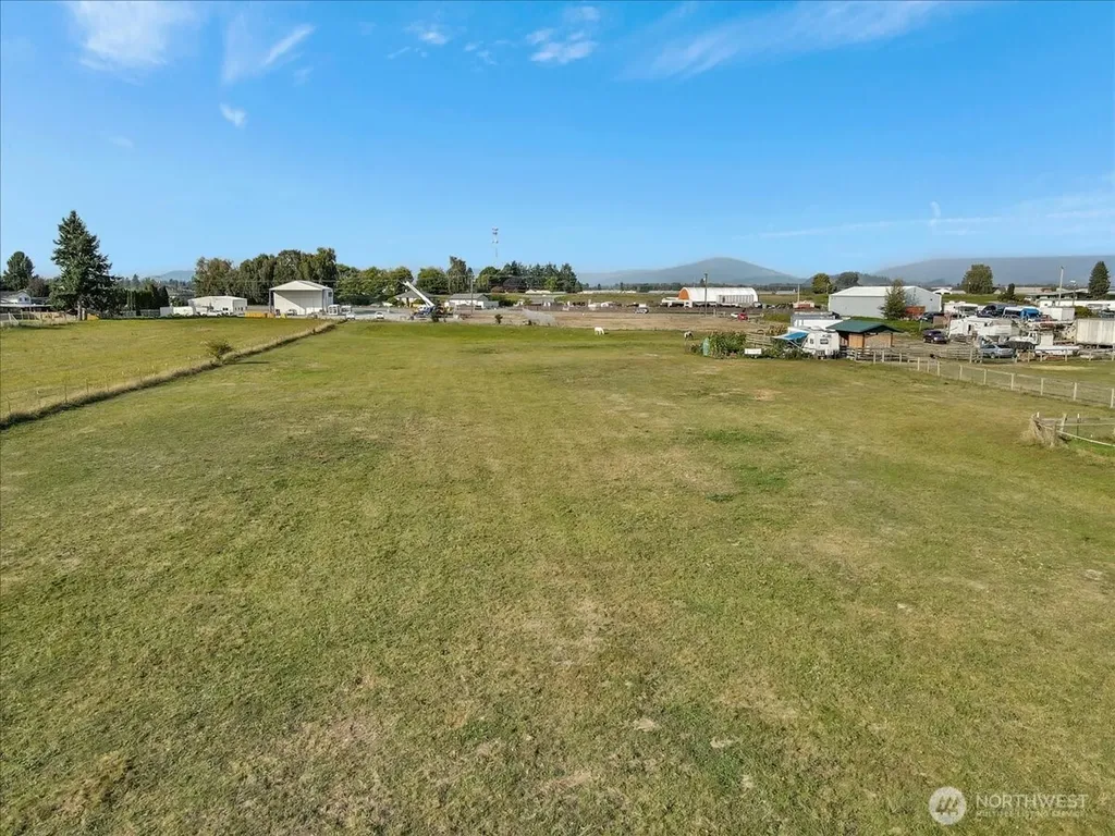 17506 State Route 536 Mount Vernon WA 98273