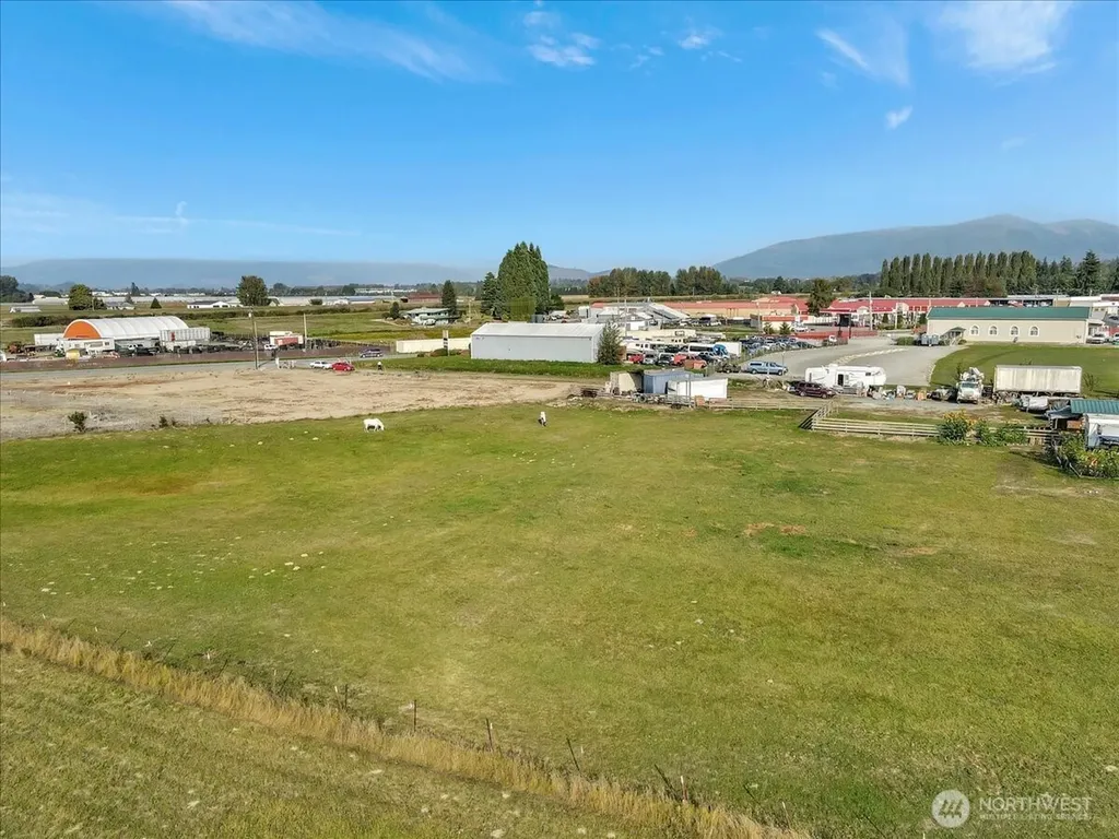 17506 State Route 536 Mount Vernon WA 98273