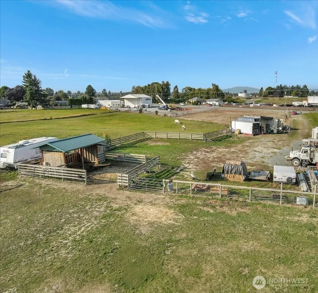 17506 State Route 536 Mount Vernon WA 98273
