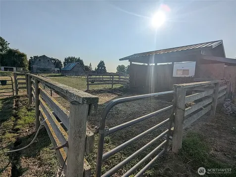 17506 State Route 536 Mount Vernon WA 98273