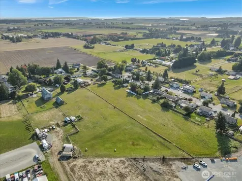17506 State Route 536 Mount Vernon WA 98273