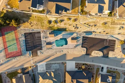 232 Crystal Drive Chelan WA 98816