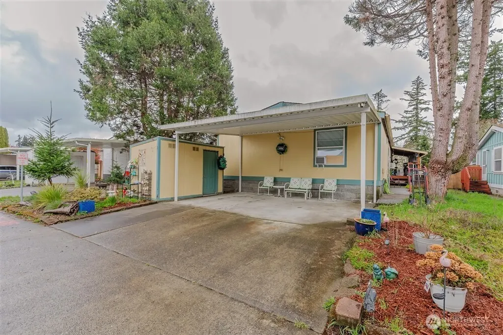 201 W Oakview Avenue Centralia WA 98531