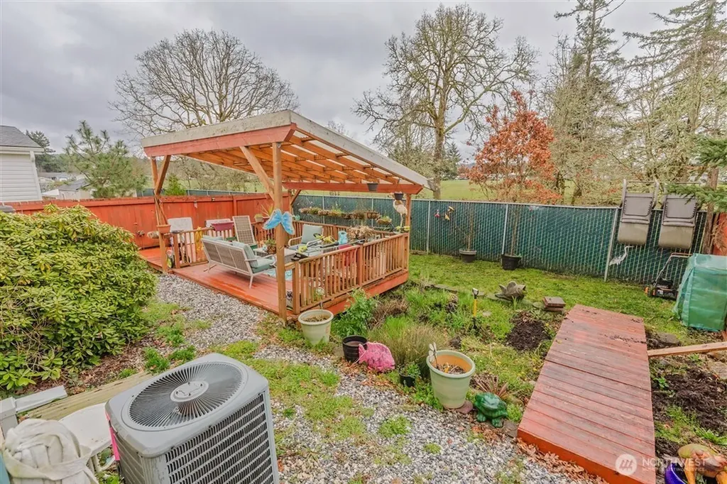 201 W Oakview Avenue Centralia WA 98531