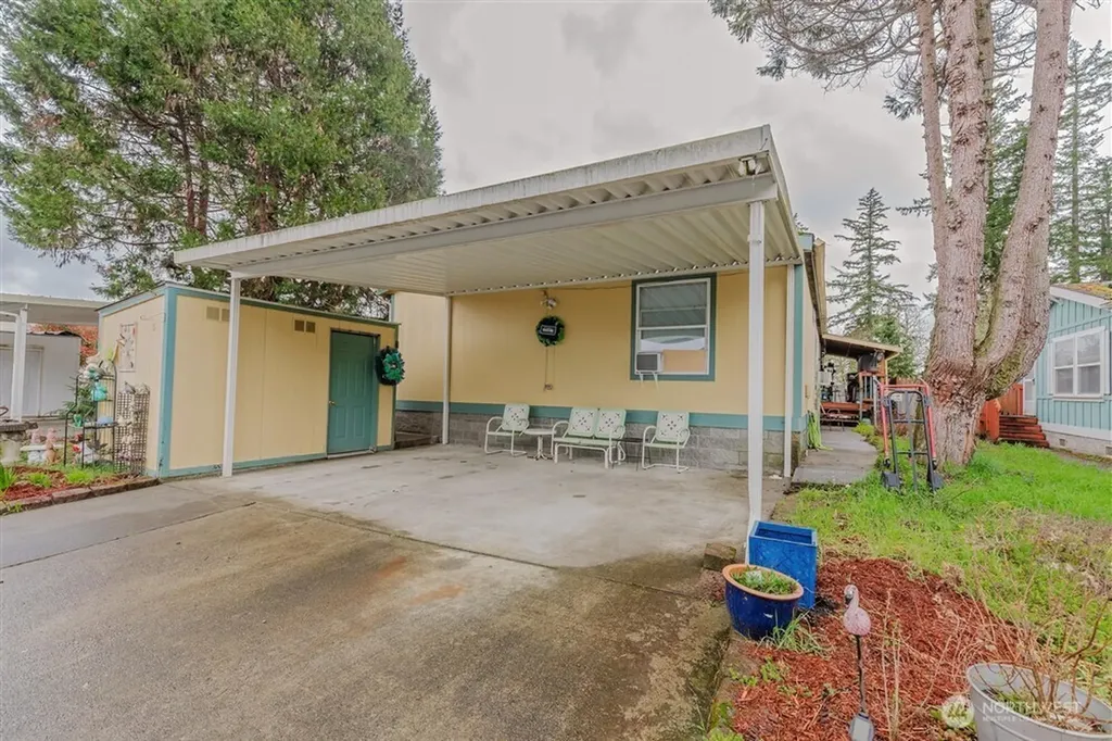 201 W Oakview Avenue Centralia WA 98531
