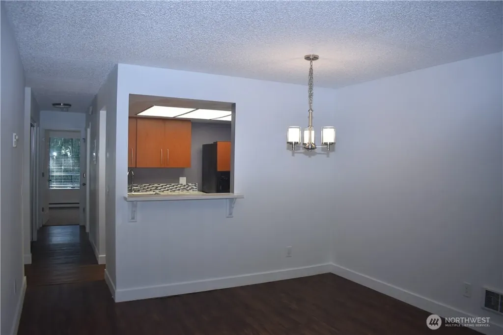 33025 18th Place Federal Way WA 98003
