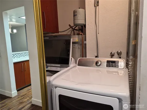33025 18th Place Federal Way WA 98003