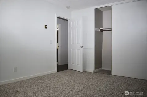 33025 18th Place Federal Way WA 98003