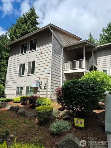 33025 18th Place Federal Way WA 98003