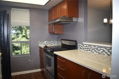 33025 18th Place Federal Way WA 98003