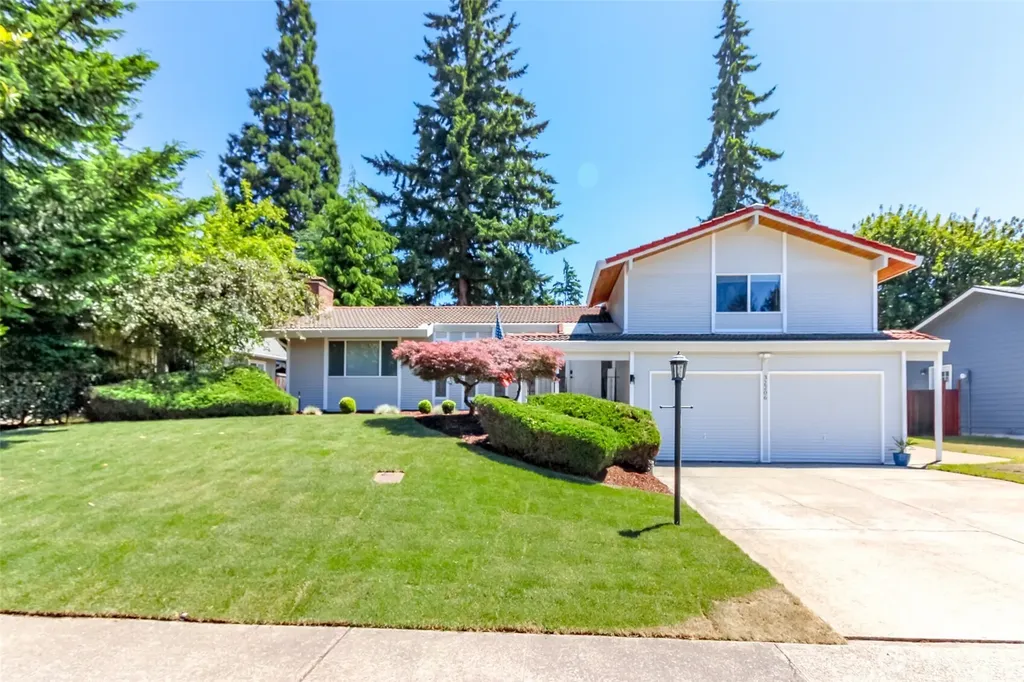 32206 27th Avenue SW Federal Way WA 98023