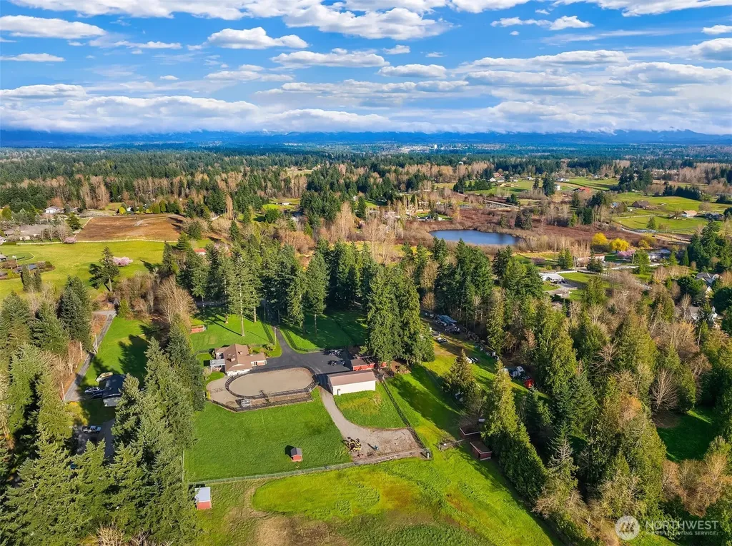 23503 156th Avenue SE Kent WA 98042