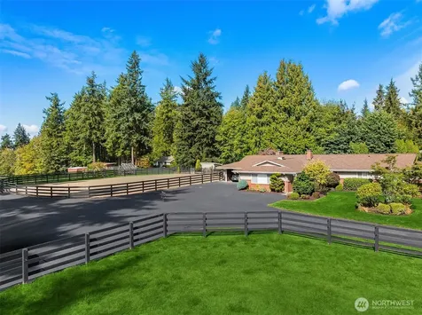 23503 156th Avenue SE Kent WA 98042