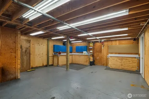23503 156th Avenue SE Kent WA 98042