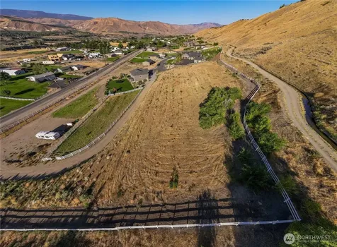 3223 Martin Place East Wenatchee WA 98802