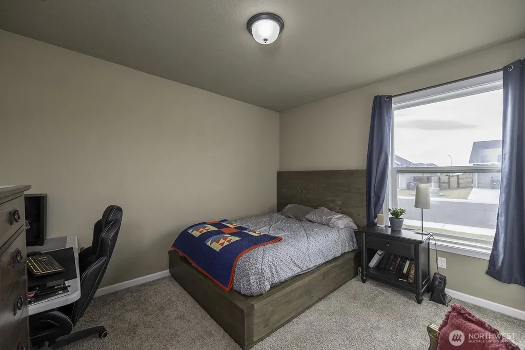 702 K St NE Quincy WA 98848