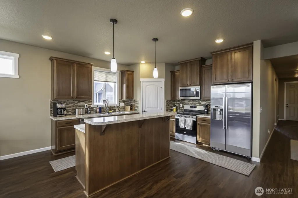 702 K St NE Quincy WA 98848