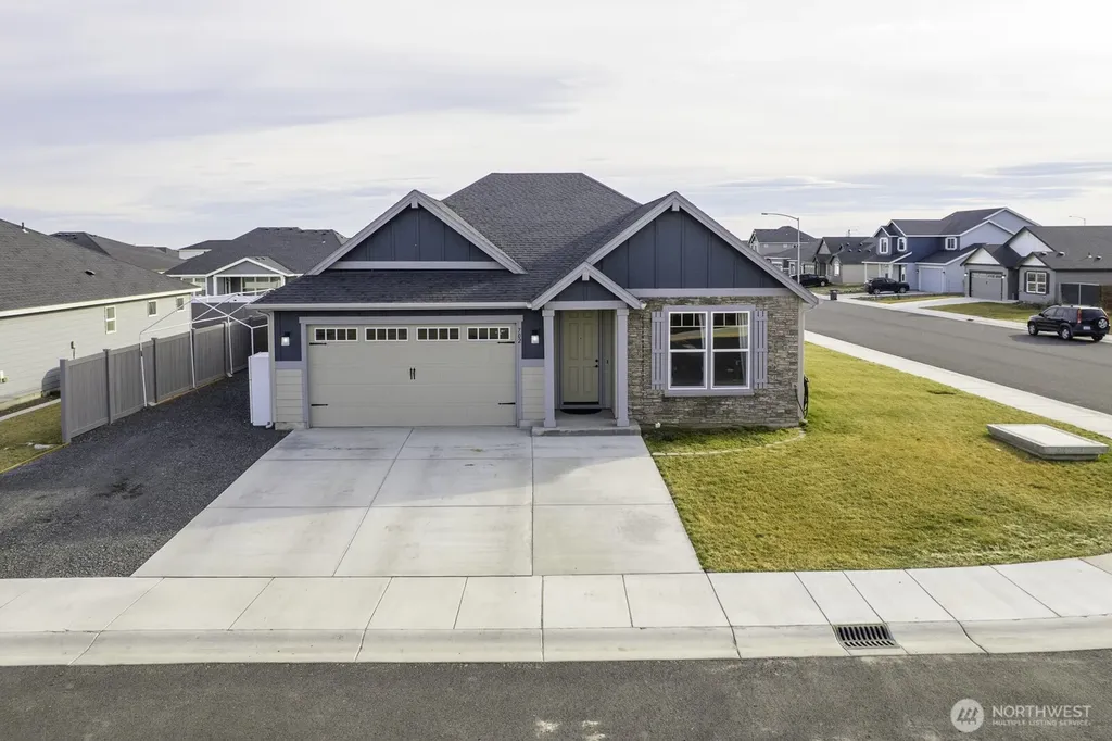 702 K St NE Quincy WA 98848