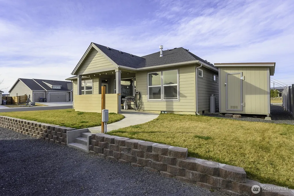 702 K St NE Quincy WA 98848