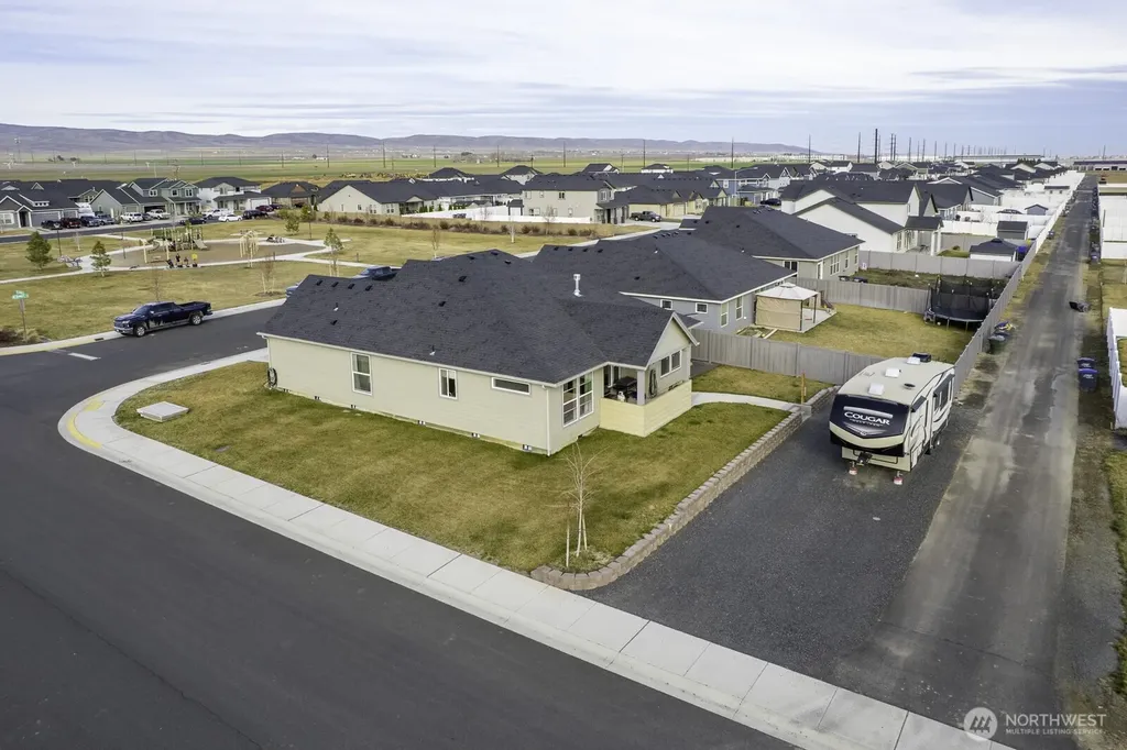 702 K St NE Quincy WA 98848