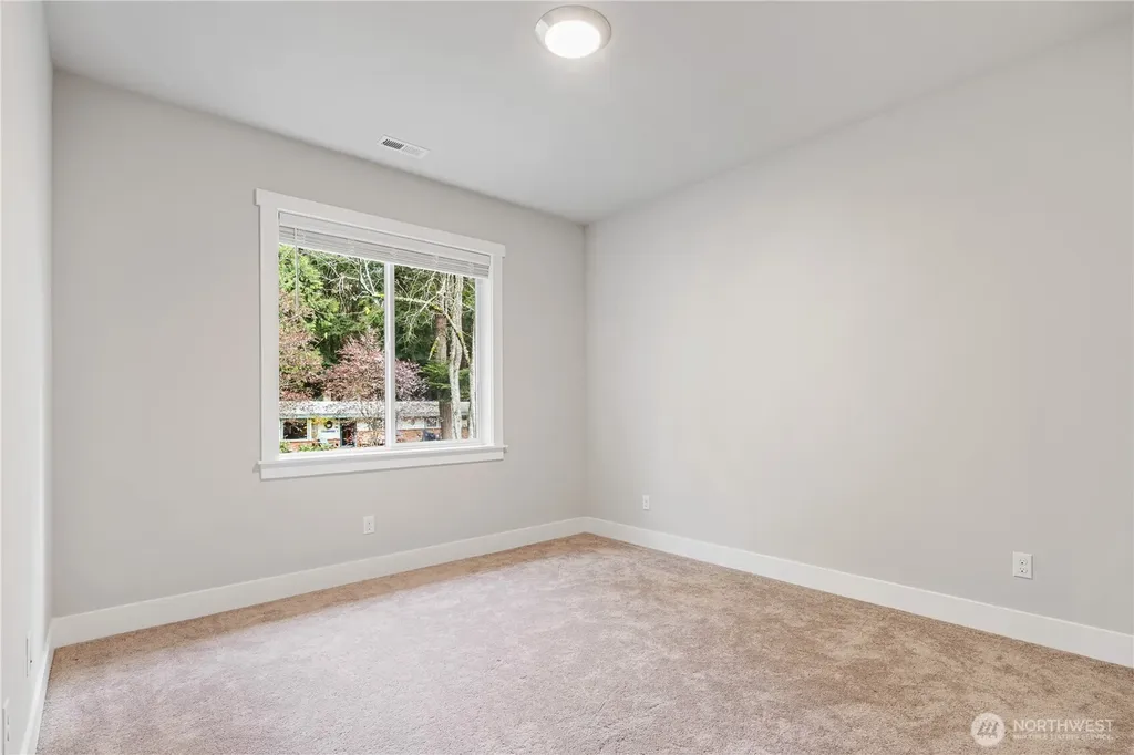 7230 NE 129th Street Kirkland WA 98034