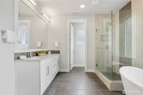 7230 NE 129th Street Kirkland WA 98034