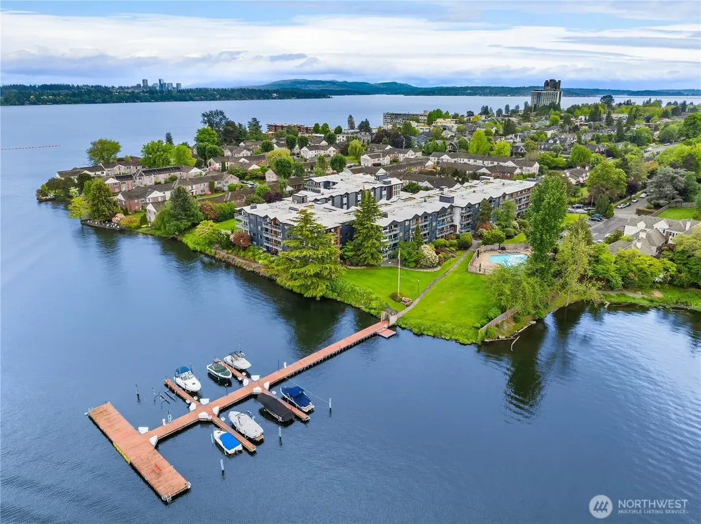 2501 Canterbury Lane E Seattle WA 98112
