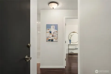2501 Canterbury Lane E Seattle WA 98112