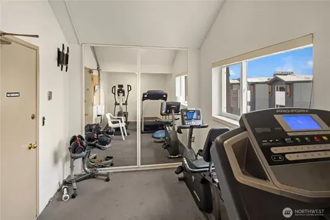 2501 Canterbury Lane E Seattle WA 98112