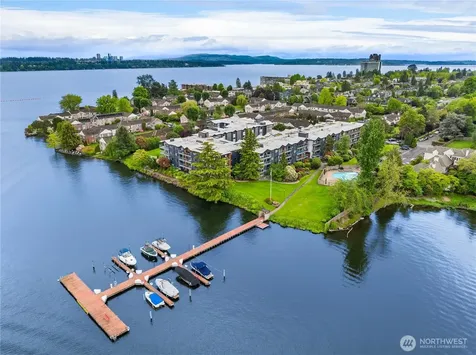 2501 Canterbury Lane E Seattle WA 98112
