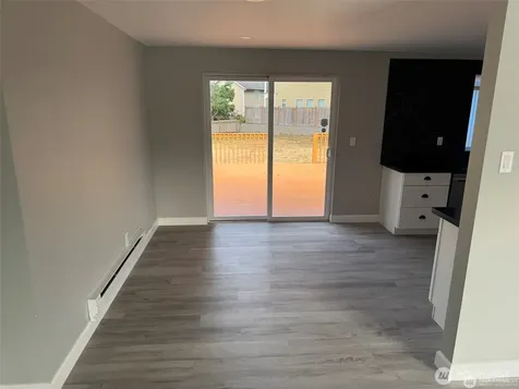 14616 Ash Way Lynnwood WA 98087