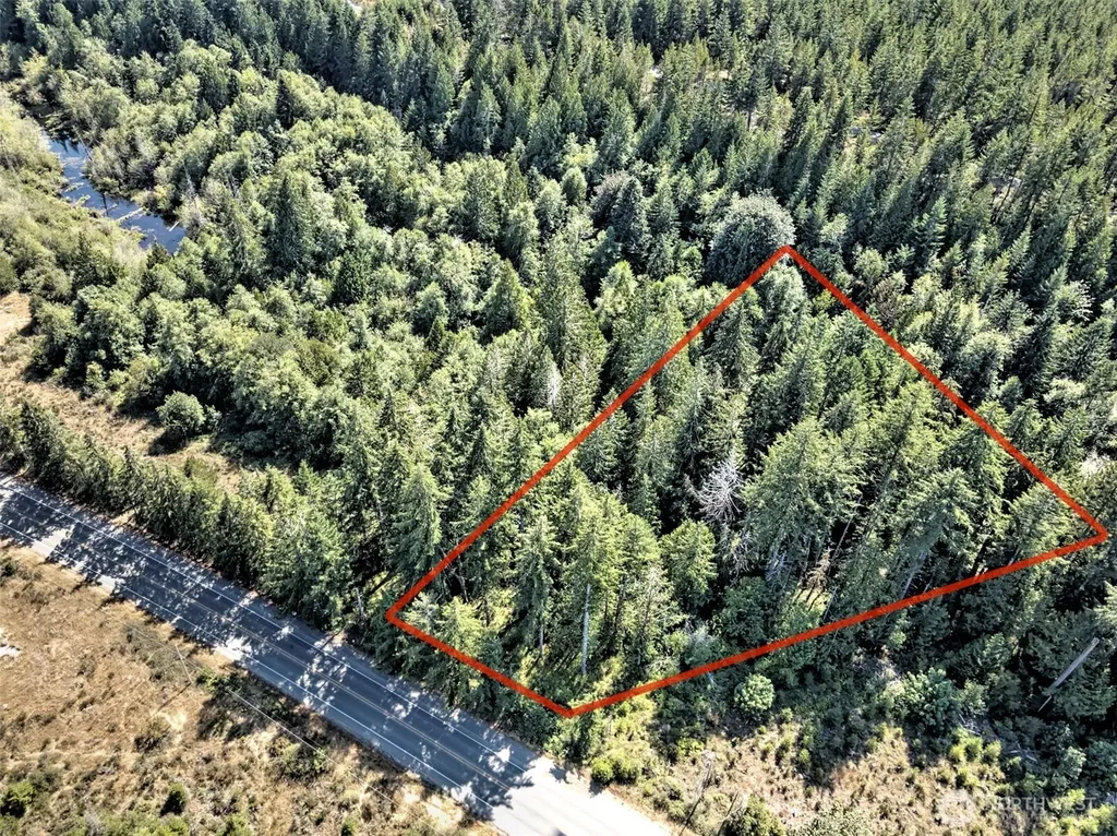 15501 N Us Highway 101 Shelton WA 98584