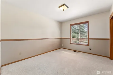 11610 45th Street E Edgewood WA 98372