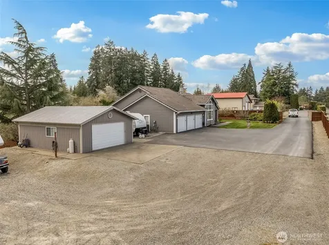 11610 45th Street E Edgewood WA 98372